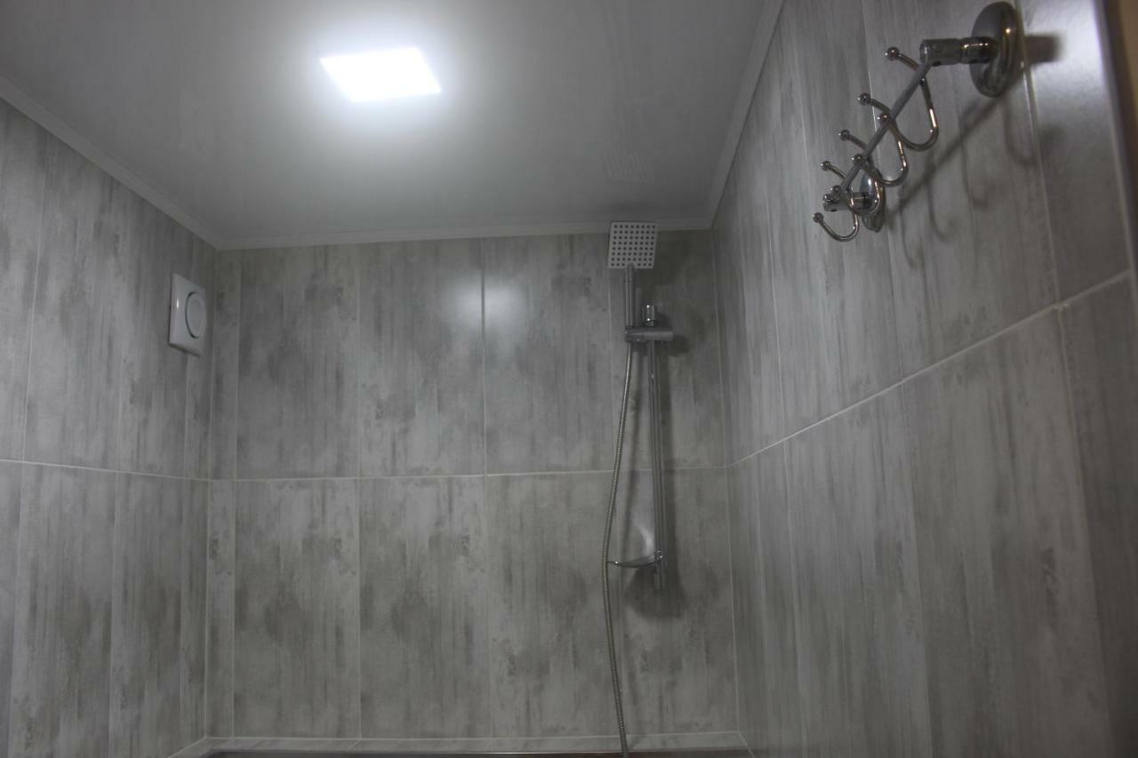 Greenview Guesthouse 바투미 외부 사진